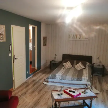 Les Tourterelles 住宿加早餐酒店